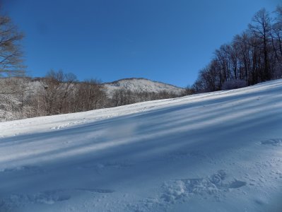 Prvi obisk  planice in srečanje z Petrom  Prevcem! Od takarat sem redni  obiskovalec Planice  razen v  covidnem  času! Zadnja leta pa me obvezno spremlja  vnukinja Sara! 